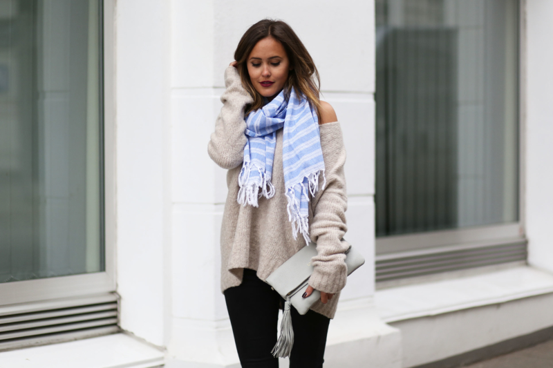 graue clutch