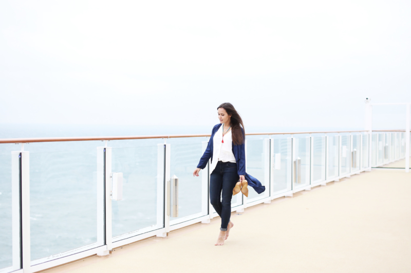 Norwegian Escape, Blogwalk Anniversary Cruise, Norwegian Escape Jungfernfahrt, Outfit, Fromnola Schmuck, Fromnola Jewellery, Fromnola Kette, NCL Deck, NCL Bilder, Norwegian Escape Bilder